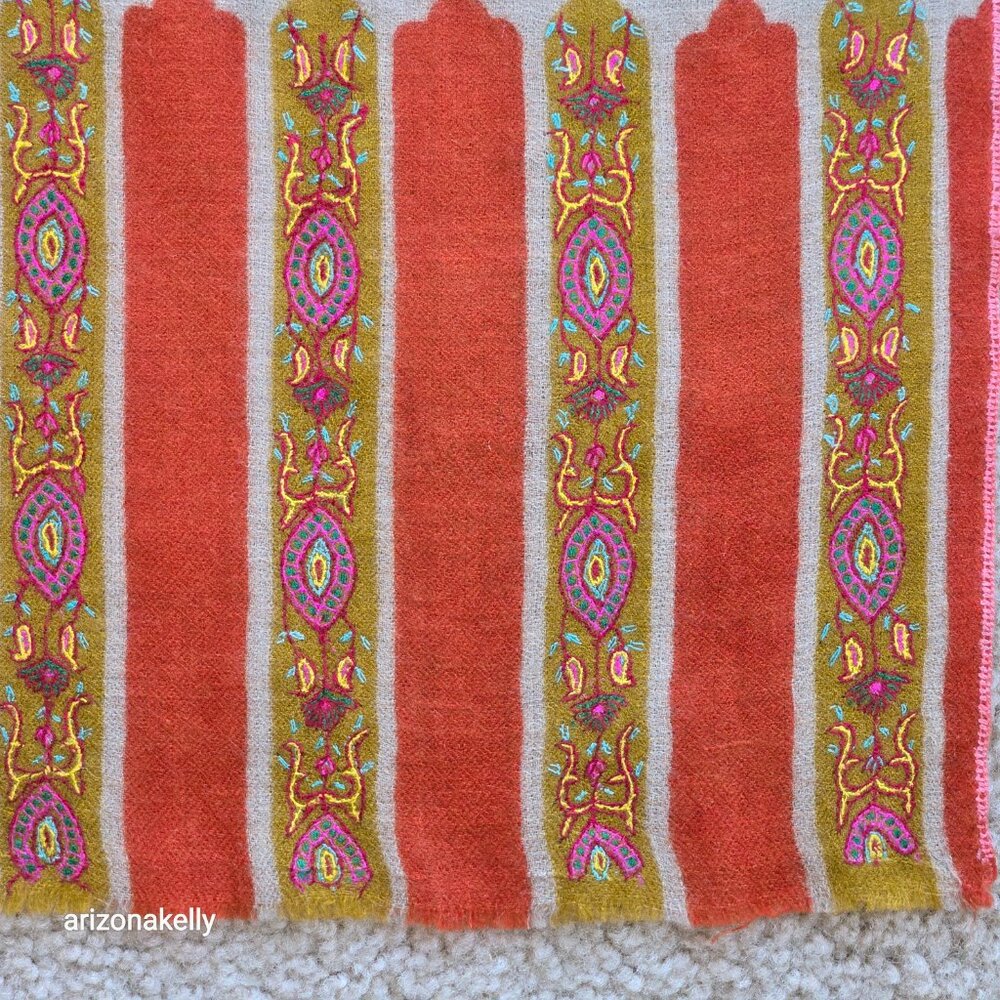 Embroidered Cashmere Scarf Boho Earthy Artisan - Picture 5 of 14